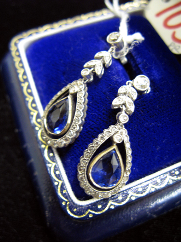 Appraisal: PAIR OF SAPPHIRE DIAMOND AND EIGHTEEN KARAT WHITE AND YELLOW