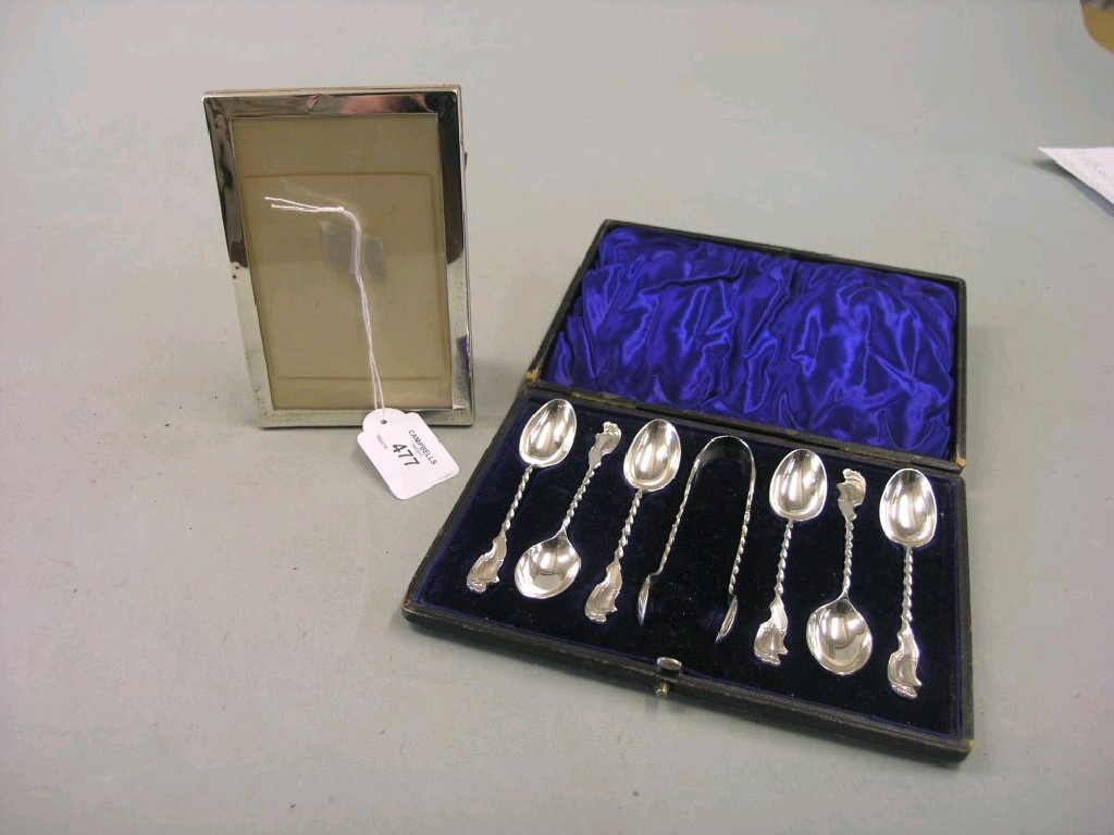 Appraisal: A cased set of six late Victorian silver coffee spoons