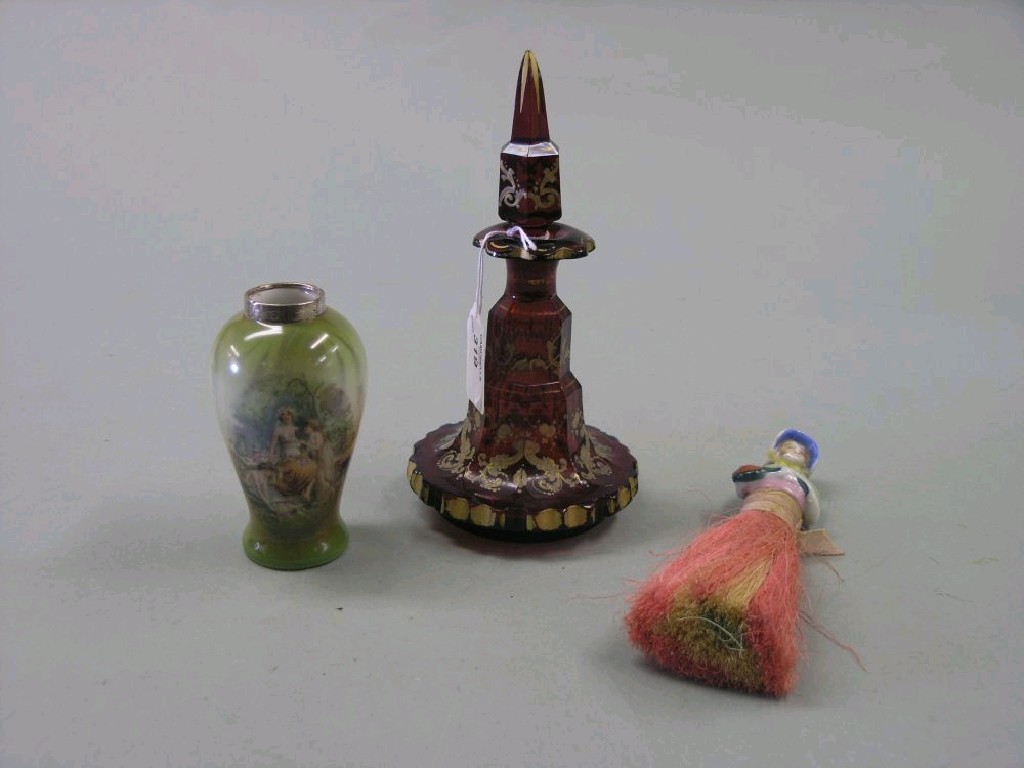 Appraisal: A th century Bohemian ruby glass scent bottle with gilded