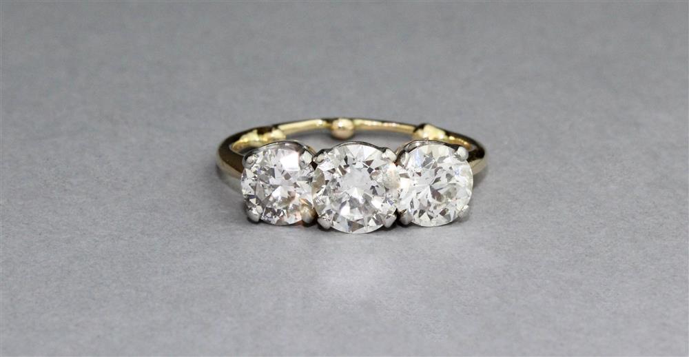 Appraisal: MULTI-DIAMOND RING SET IN K GOLD the ring features three