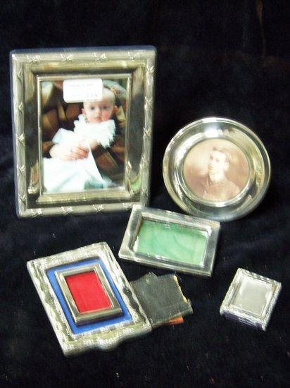 Appraisal: A photograph frame with thread border to take photograph cm