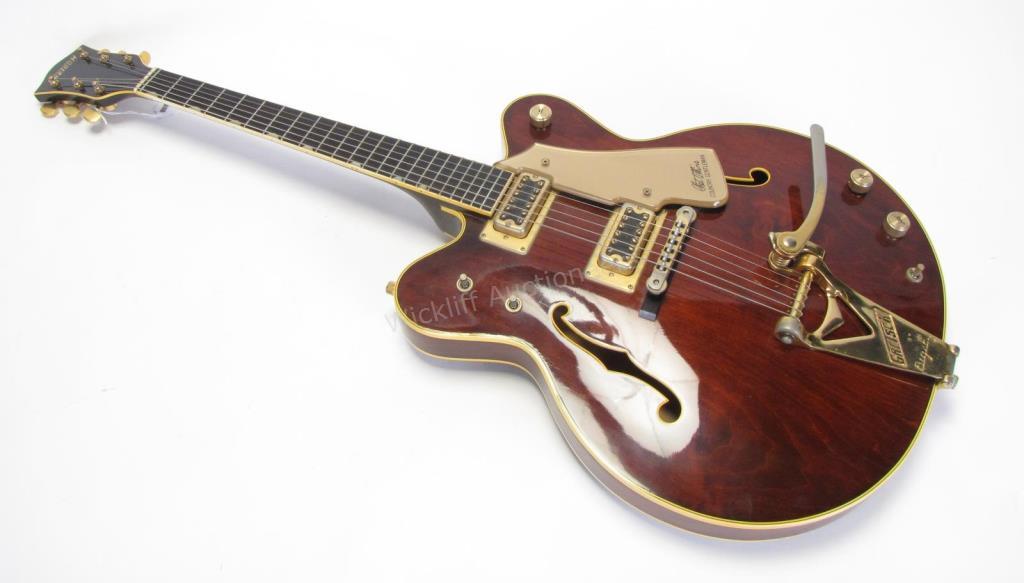 Appraisal: Gretsch Chet Atkins Country Gentleman Guitar model serial circa mid