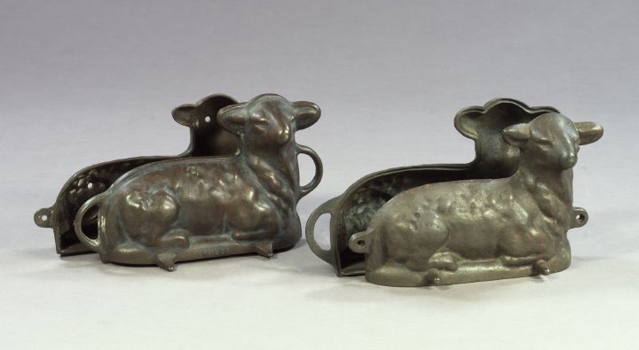 Appraisal: Large Pair of American Cast-Iron Food Molds in the form