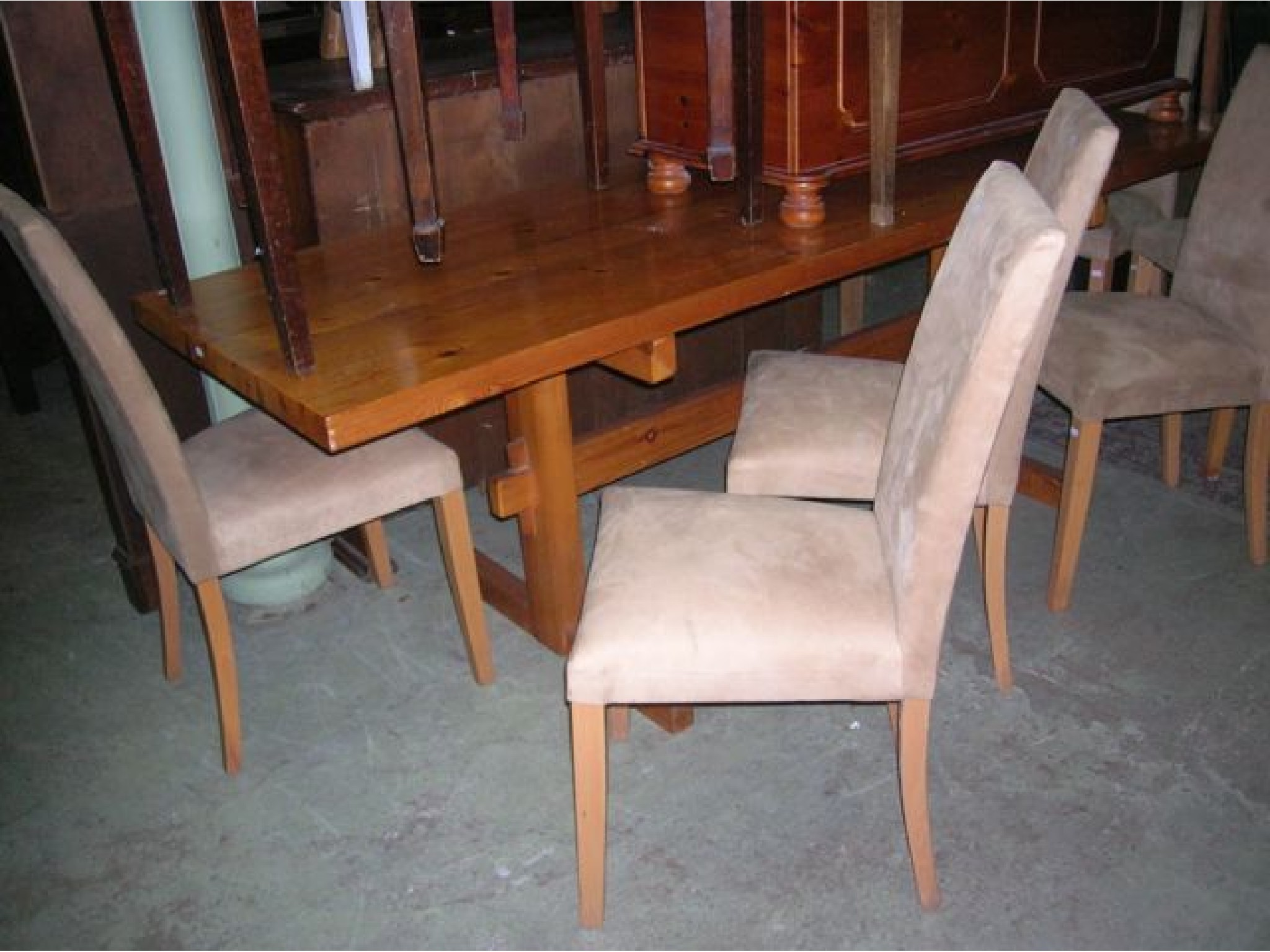 Appraisal: A contemporary pine refectory table with heavy plank top raised