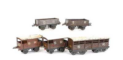 Appraisal: Hornby O Gauge Pre-war SR Goods Rolling Stock consisting of