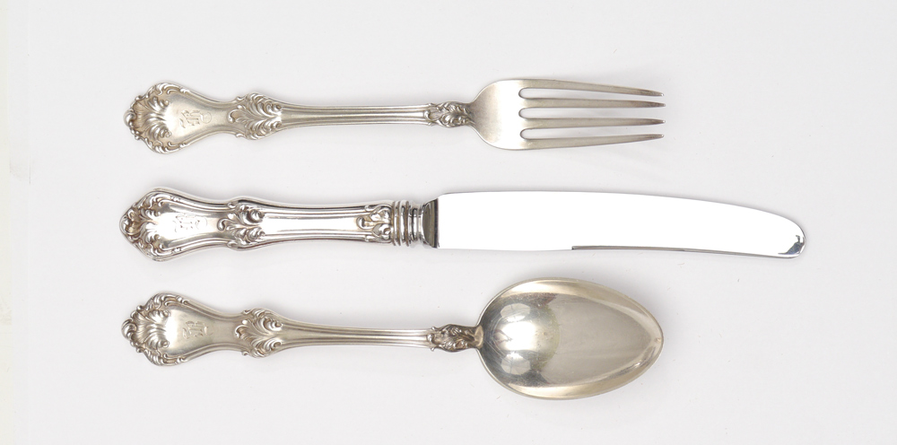 Appraisal: ROGER WILLIAMS STERLING FLATWARE Approx pieces by Roger Williams Sterling