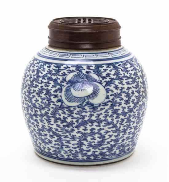 Appraisal: A Chinese Porcelain Ginger Jar having underglaze blue decoration of