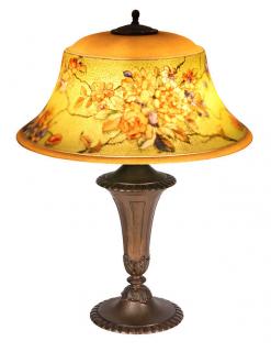 Appraisal: Pairpoint scenic table lamp serial number D having an exeter