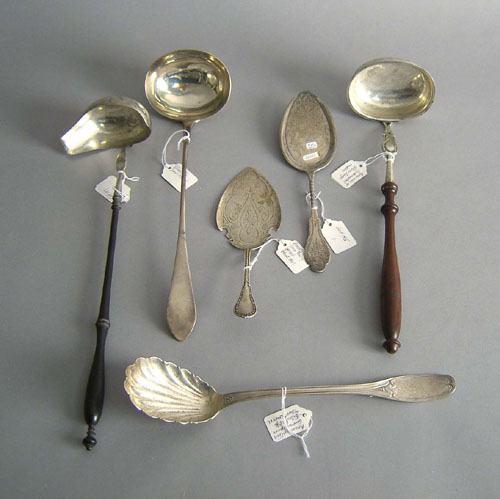 Appraisal: Three American sterling silver serving utensils together with Continental ladles