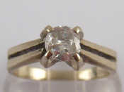 Appraisal: A white metal tests carat gold diamond solitaire ring the