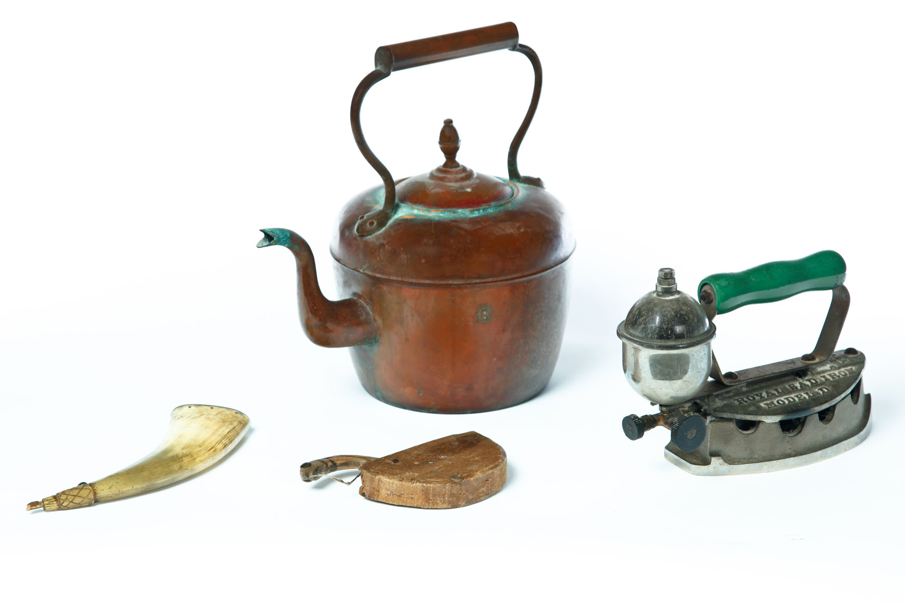 Appraisal: FOUR ITEMS American th- th century Copper tea kettle h