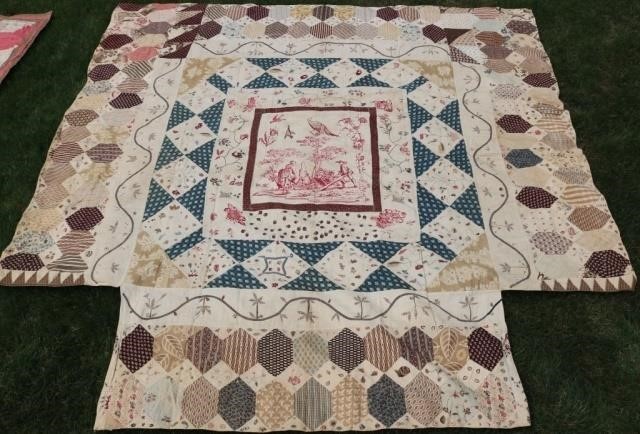 Appraisal: EARLY TH CENTURY HAND SEWN AMERICAN POSTER BEDQUILT WITH APPLIQUE