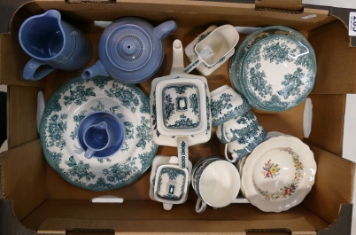 Appraisal: A mixed collection of dinner and teaware items to include