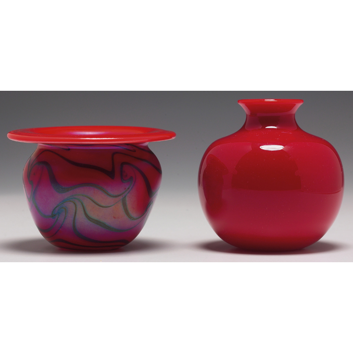 Appraisal: Charles Lotton vase opaque red glass with a pulled design