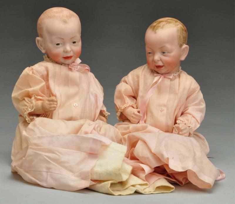 Appraisal: Lot of Kammer Reinhardt Kaiser Baby Twins Description German bisque