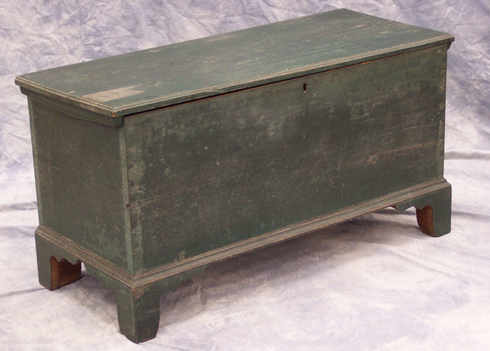 Appraisal: Yellow pine New Jersey blanket chest with original blue-green paint