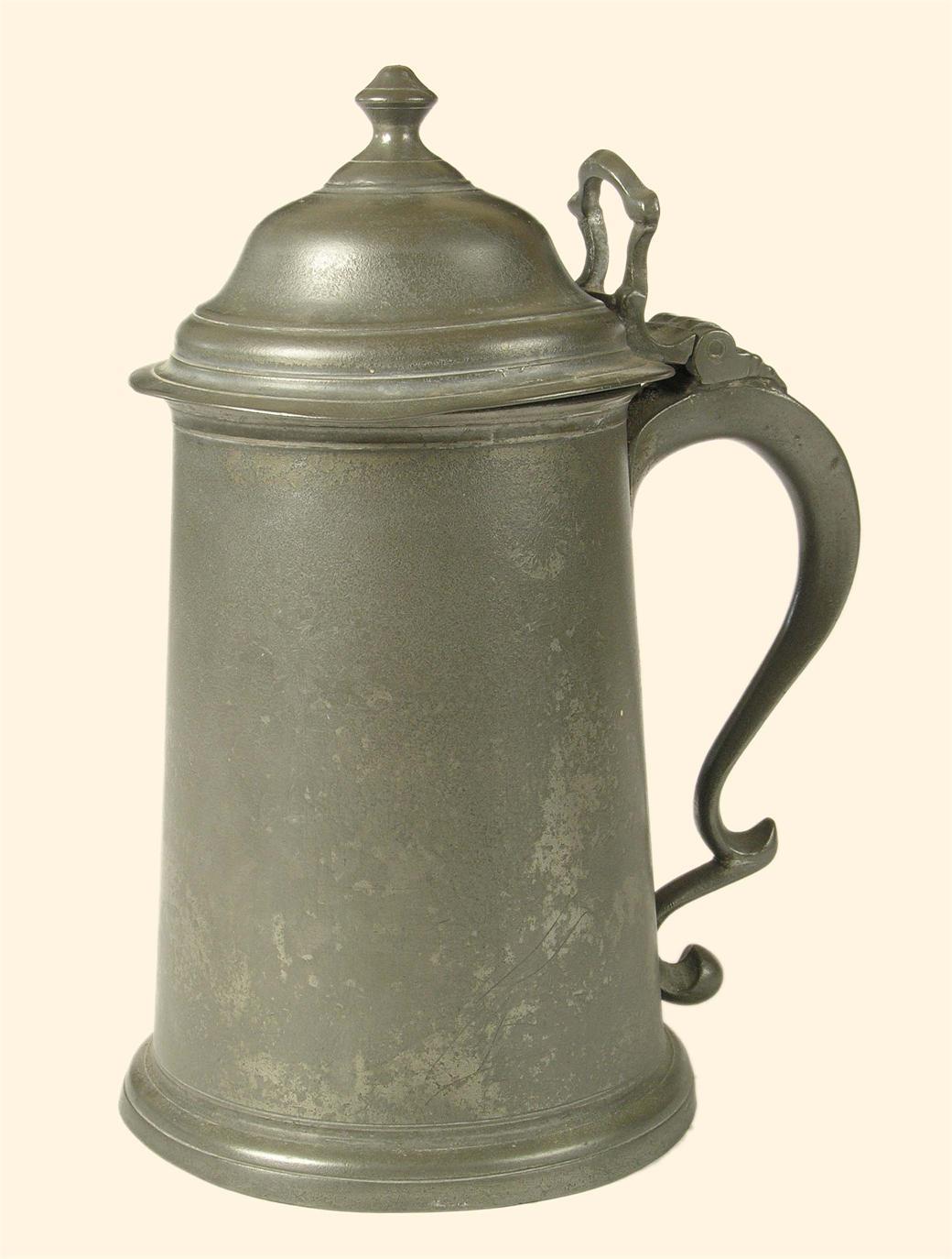 Appraisal: A small pewter spire lidded flagon