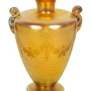 Appraisal: A Tiffany Studios Favrile Glass Vase Early th Century with