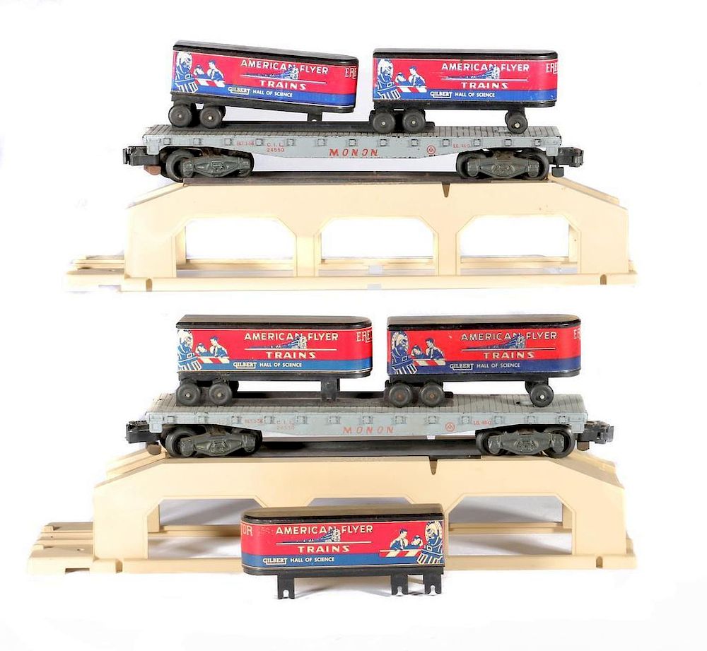 Appraisal: AF S Monon Piggyback Flatcars with Loader Parts Two AF