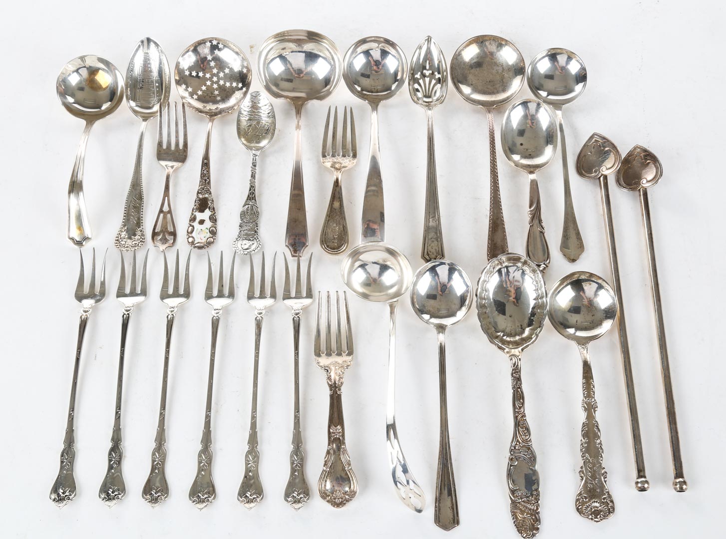 Appraisal: Group of American sterling silver flatware comprising pieces including spoons