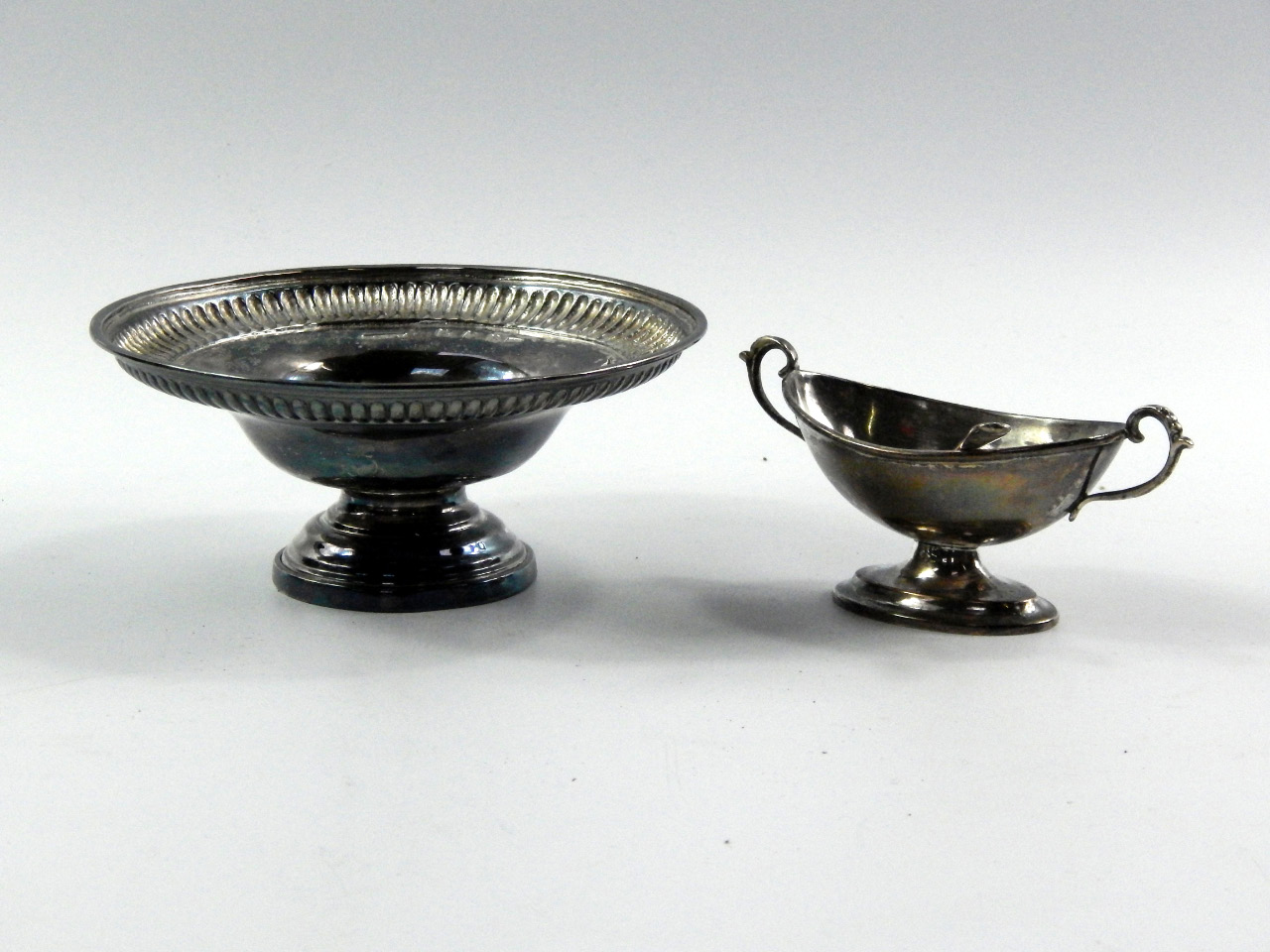 Appraisal: A George III Irish silver sweetmeat dish with a flared