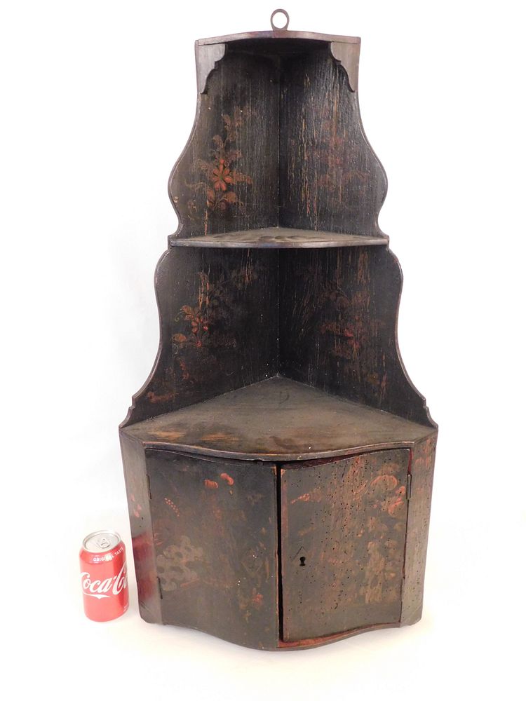 Appraisal: EARLY WALL CORNER CABINET th or early th century decorated