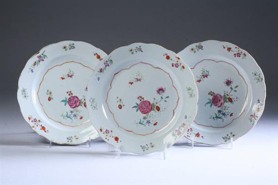 Appraisal: EIGHT CHINESE FAMILLE ROSE PORCELAIN PLATES Qianlong period circa Floral