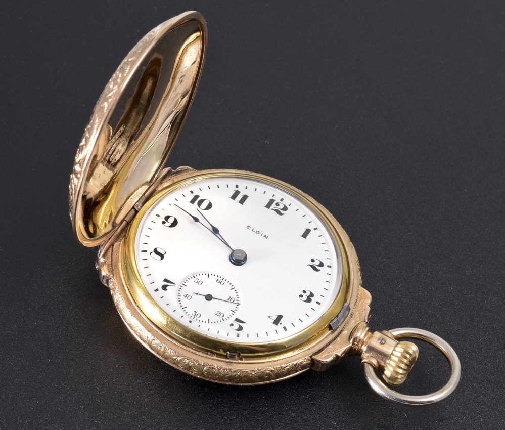 Appraisal: ELGIN HUNTER CASE POCKET WATCH Circa size hunter case pocket