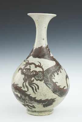 Appraisal: Korean Dragon Vase th Century Pottery vase with light green