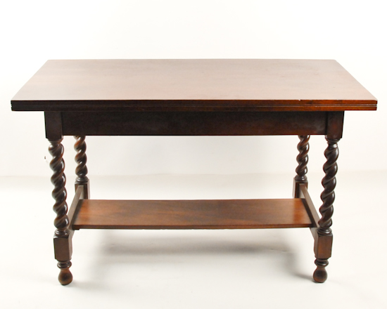 Appraisal: A Mahogany Library Table in the style of the th