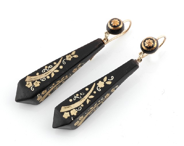 Appraisal: A pair of pique drop earrings The tapered geometric drop