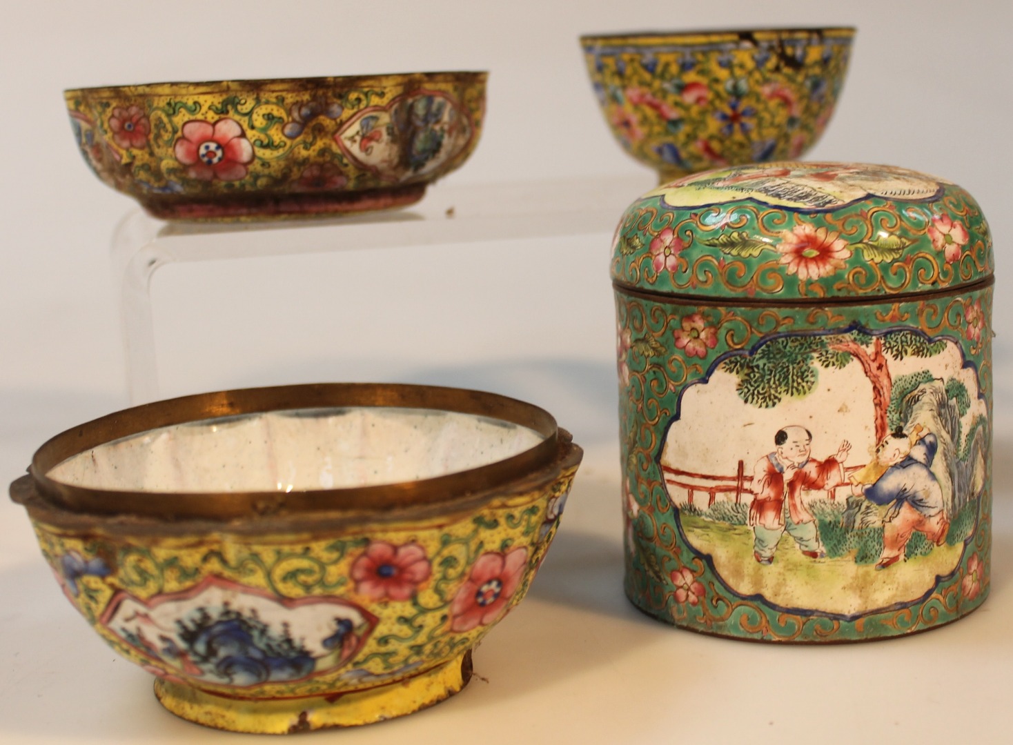 Appraisal: Various late thC Chinese cloisonne to include a jar and