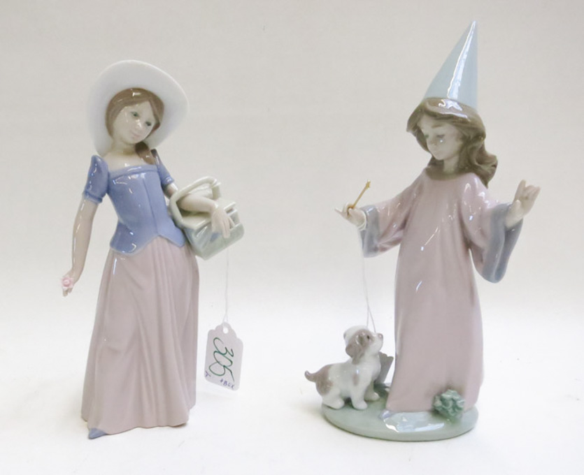 Appraisal: TWO LLADRO PORCELAIN FIGURINES Under My Spell by sculptor Antonio