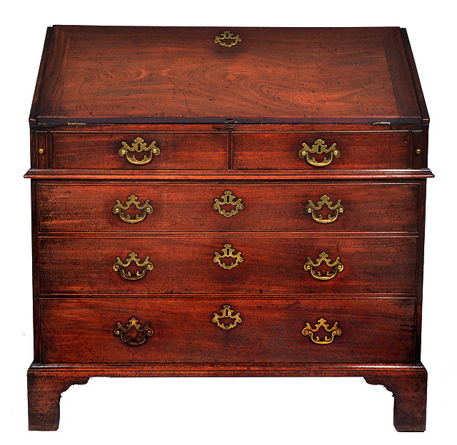 Appraisal: AN TH CENTURY MAHOGANY BUREAU constructed in two sections the