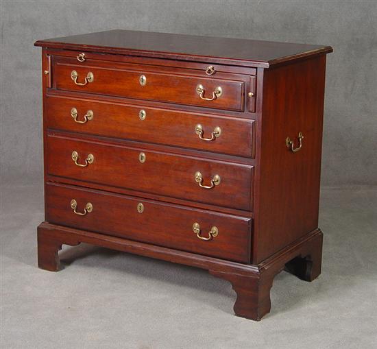 Appraisal: Henkel Harris Mahogany Bachelor's Chest Dressing slide above four drawers