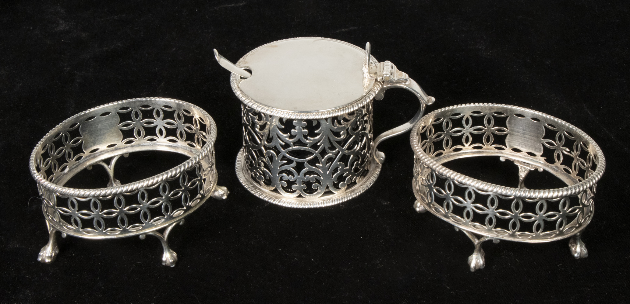 Appraisal: PCS BRITISH SILVER ACCESSORIES Lot of Sterling Silver Condiment Items