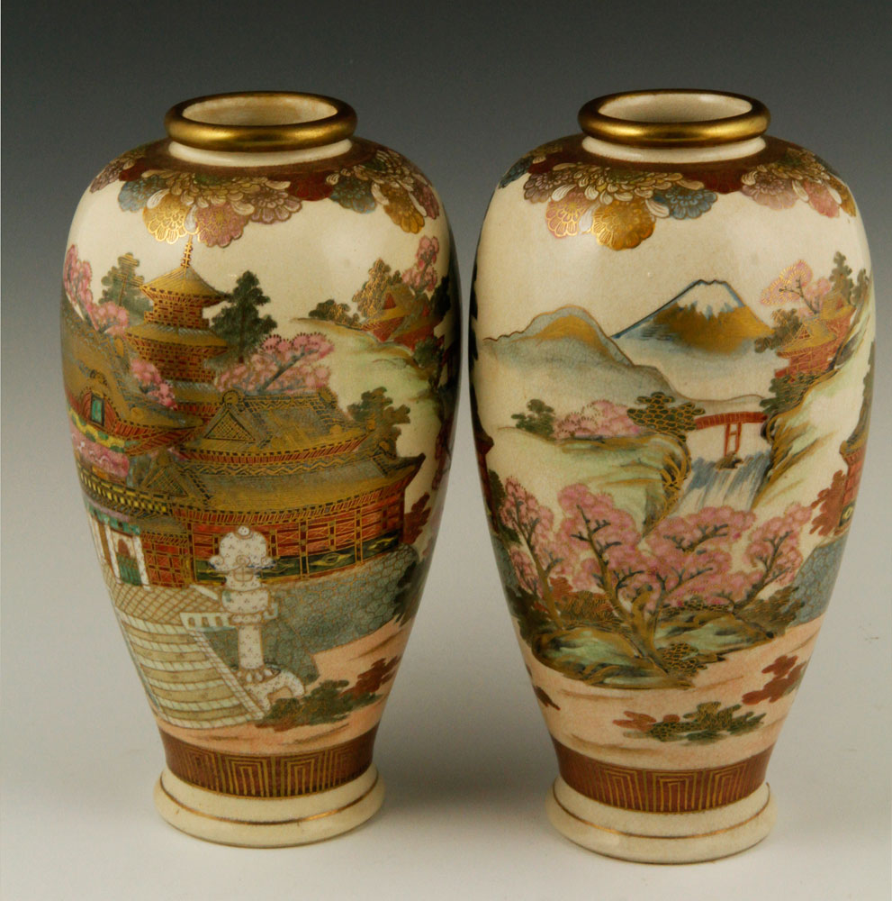 Appraisal: - Pr Japanese Vases Pair of satsuma vases Japan th