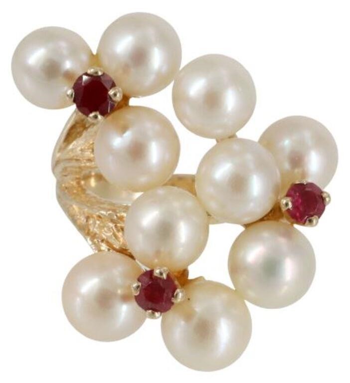 Appraisal: Estate kt yellow gold tested ring ten pearls three rubies