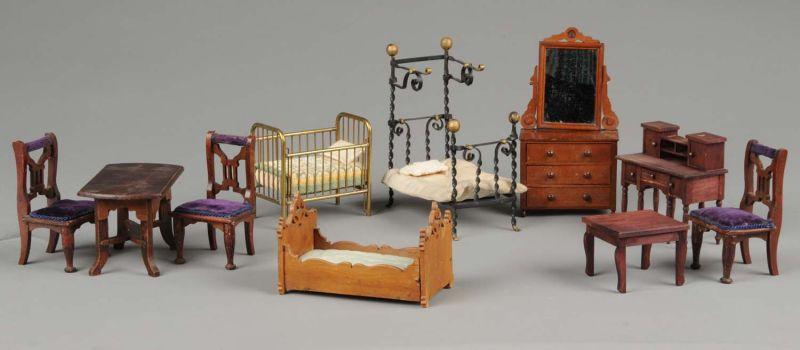 Appraisal: Assorted Early th Century Dollhouse Furniture German and homemade early