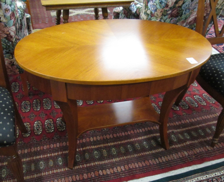 Appraisal: OVAL EMPIRE STYLE LAMP TABLE American recent production the oval