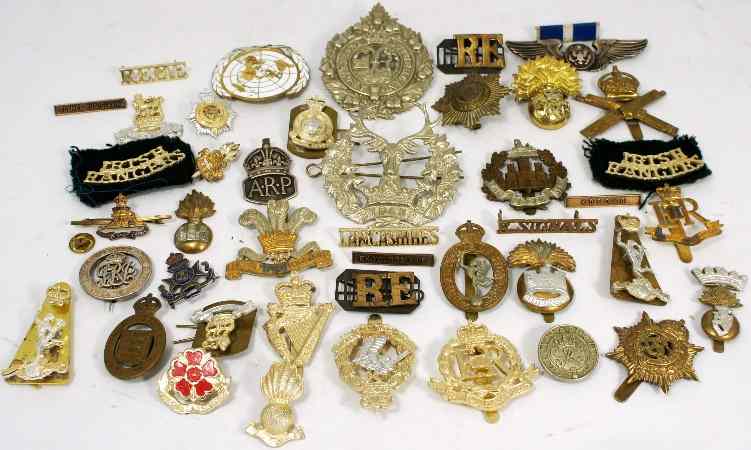 Appraisal: A large collection of first and second world war Military