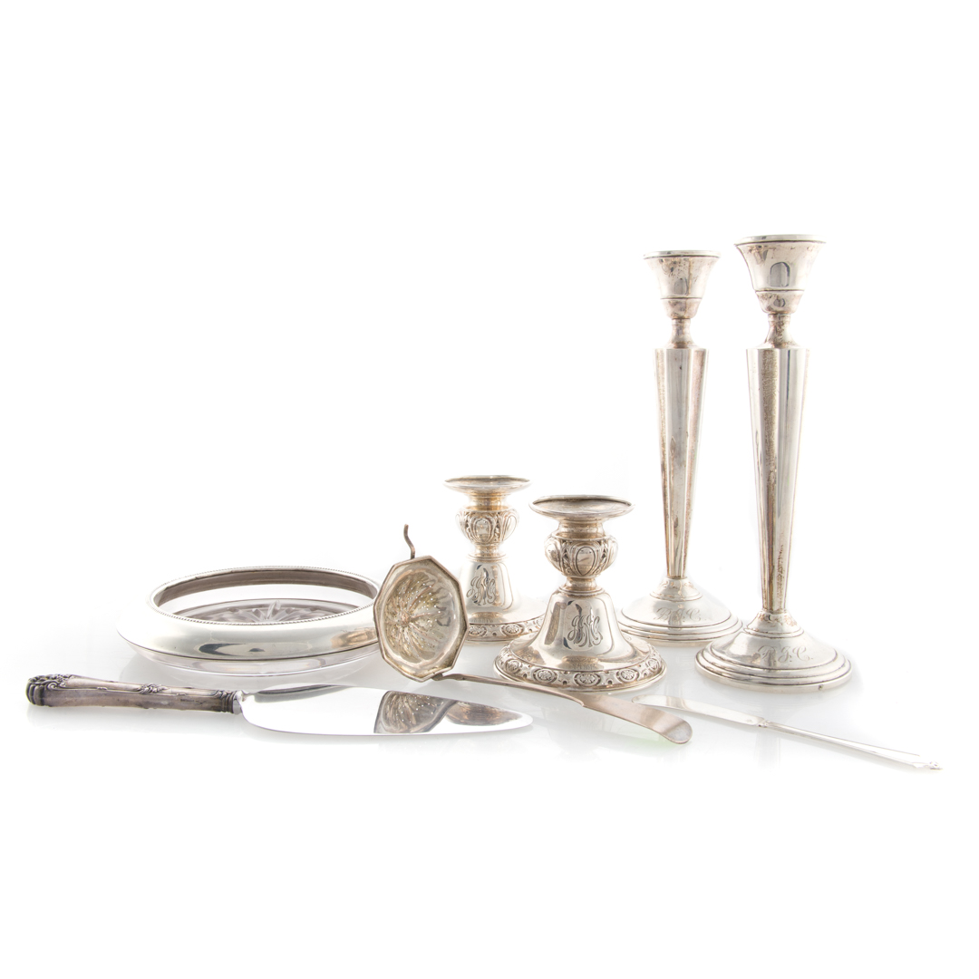 Appraisal: A collection of sterling silver table articles comprising pair of