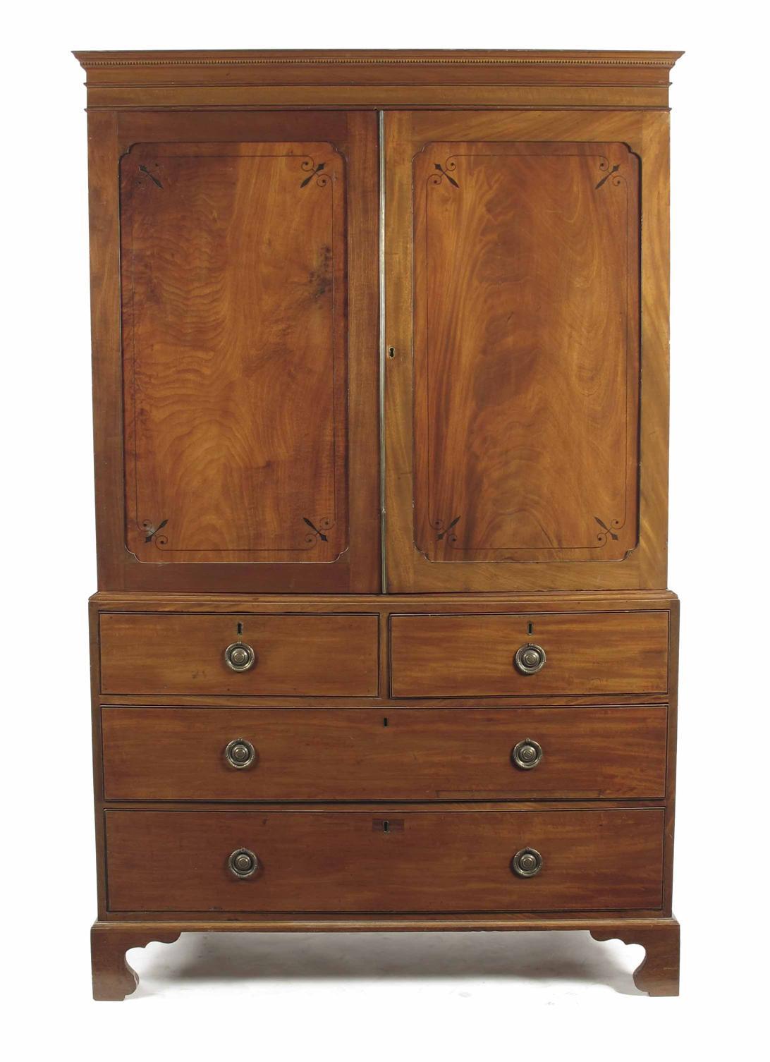 Appraisal: A Regency mahogany linen press