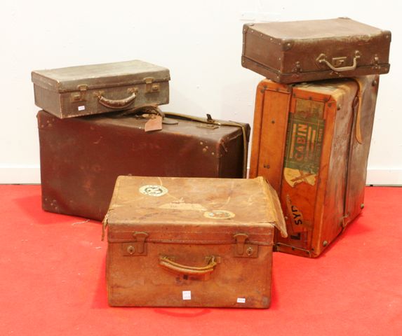 Appraisal: Five vintage suitcases