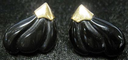 Appraisal: karat yellow gold and onyx earringsPuffed 'wing' form french post