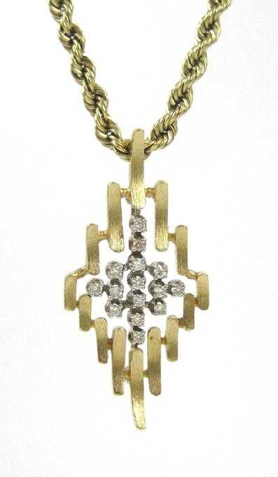 Appraisal: DIAMOND AND FOURTEEN KARAT GOLD PENDANT NECKLACE suspended on a