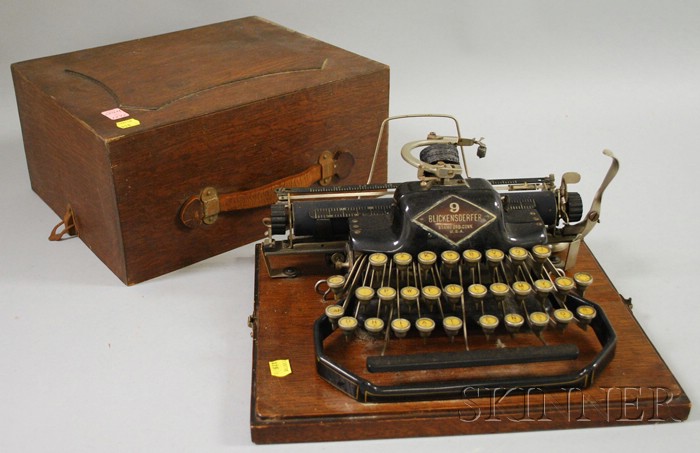 Appraisal: Vintage Blickensderfer No Typewriter in an oak case