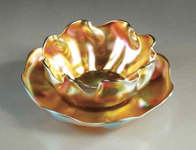 Appraisal: TIFFANY MAYONNAISE ART GLASS BOWL WITH UNDERPLATE Both with gold