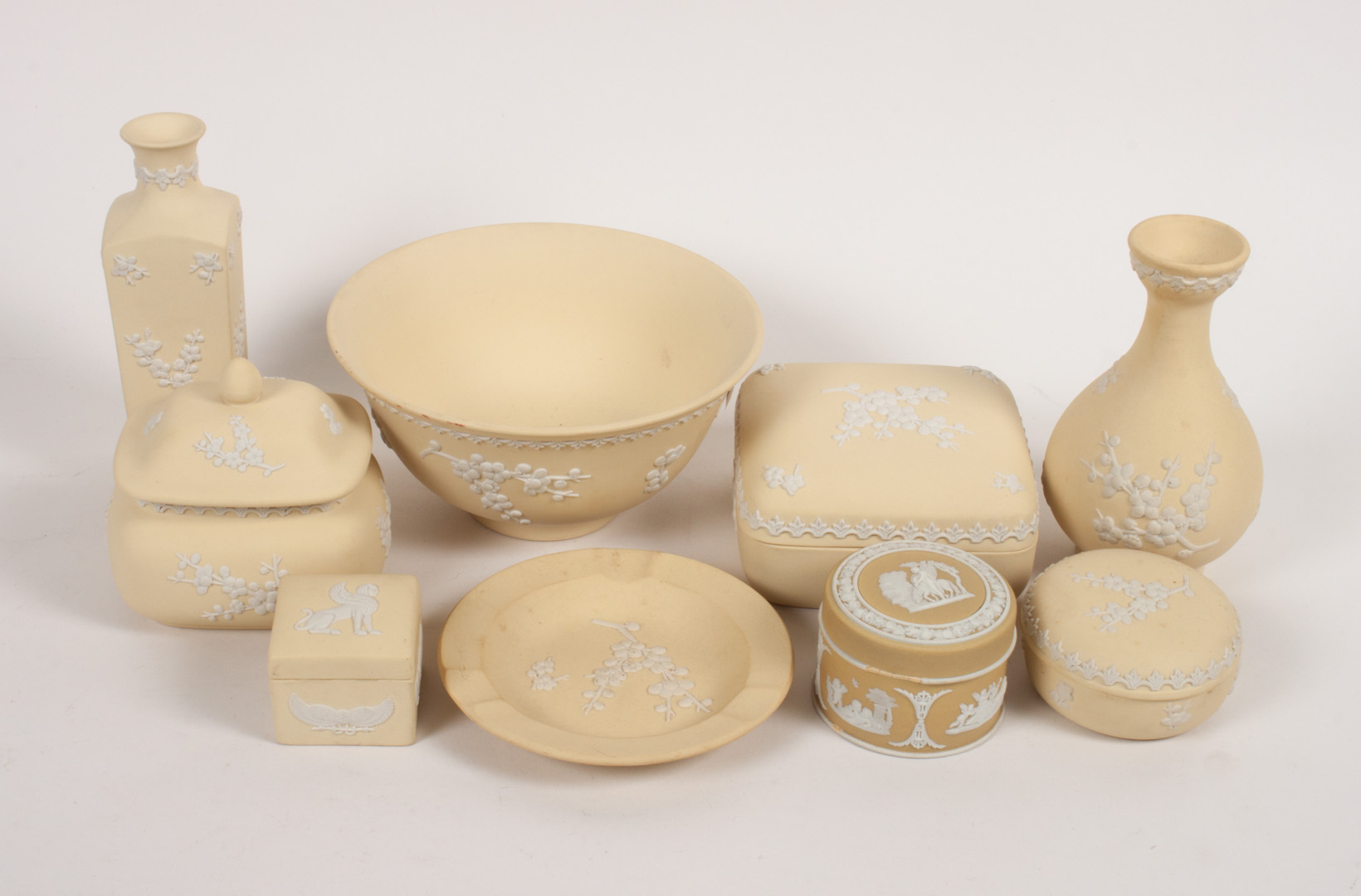 Appraisal: Nine Wedgwood yellow and white jasperware items th century items