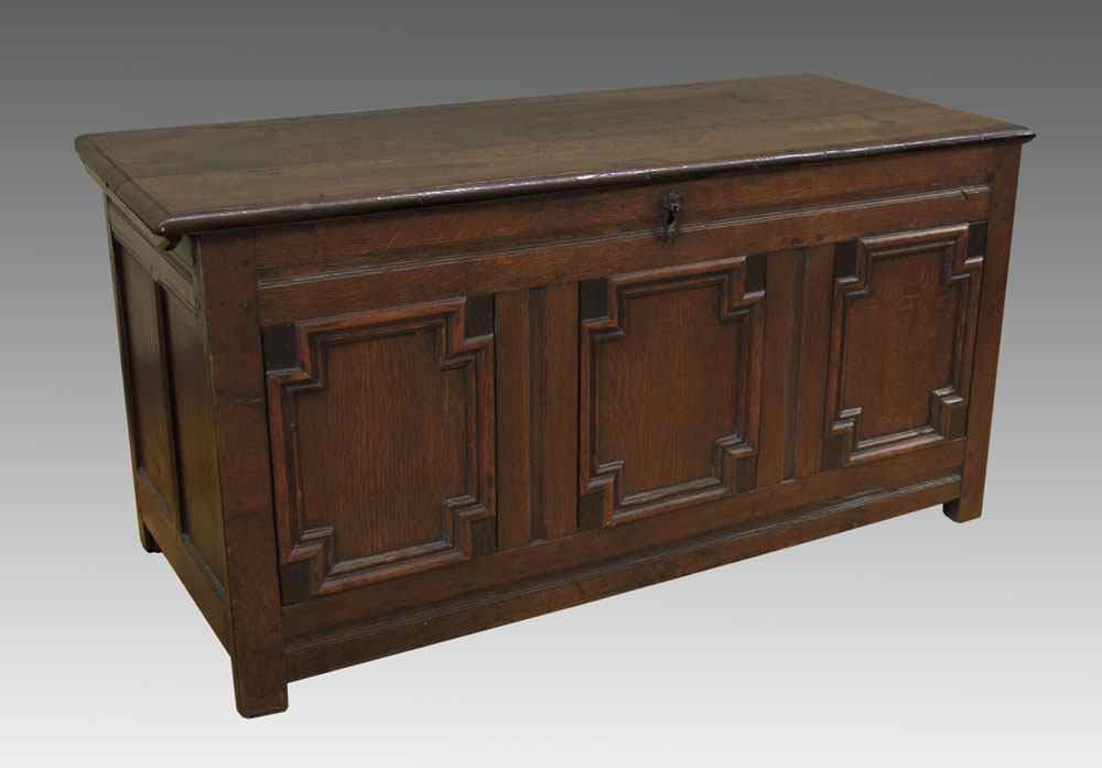 Appraisal: TH CENTURY ENGLISH OAK CHEST Original spade hinges and lock